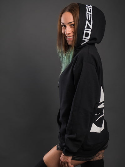 Contrast Hoodie - Mosh