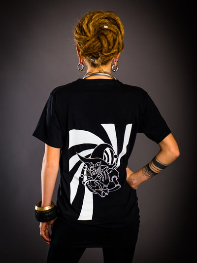 T-Shirt - Juggler